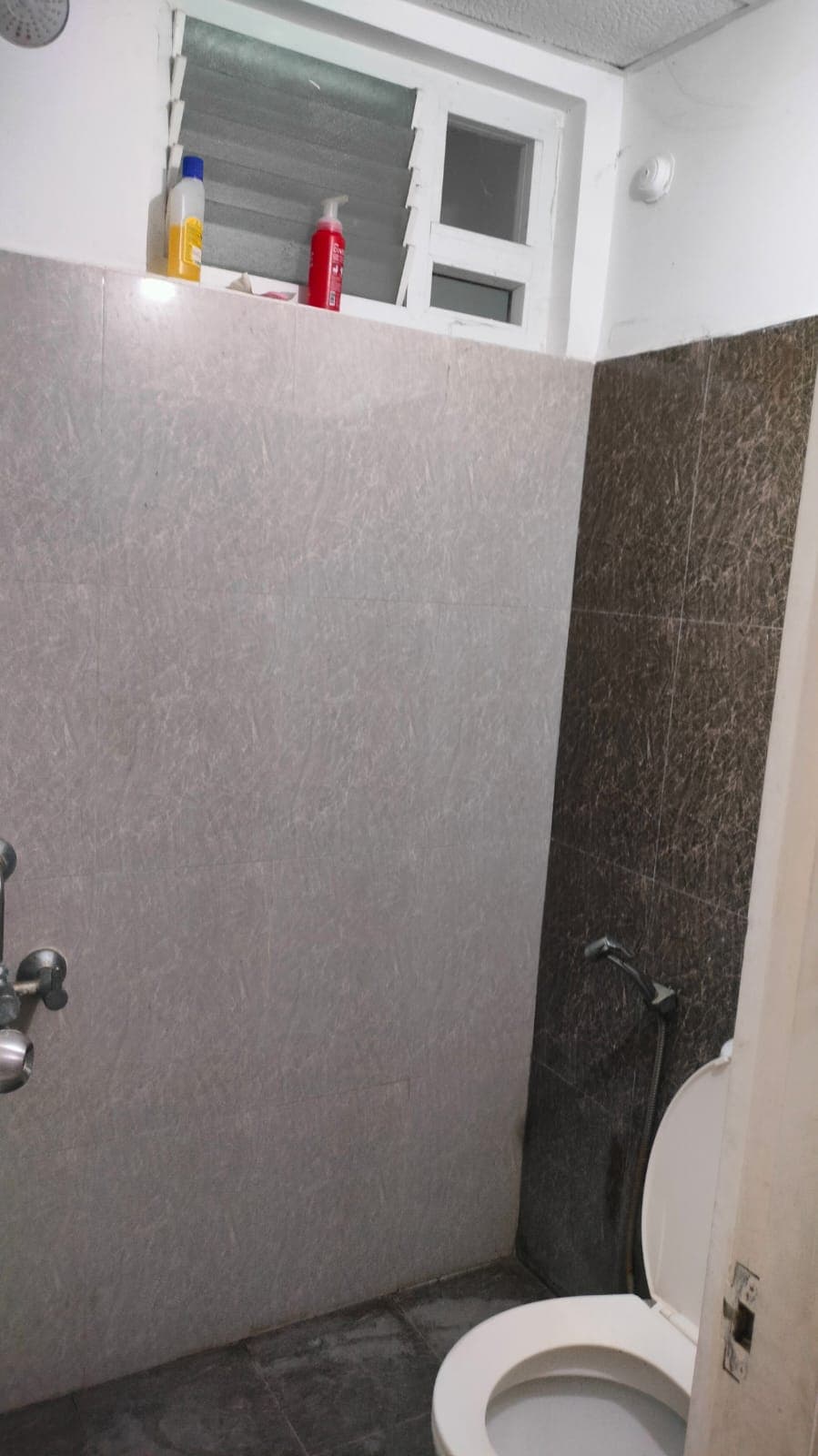 Resale 2 BHK flat in Guduvancherry, Chennai - Image 5