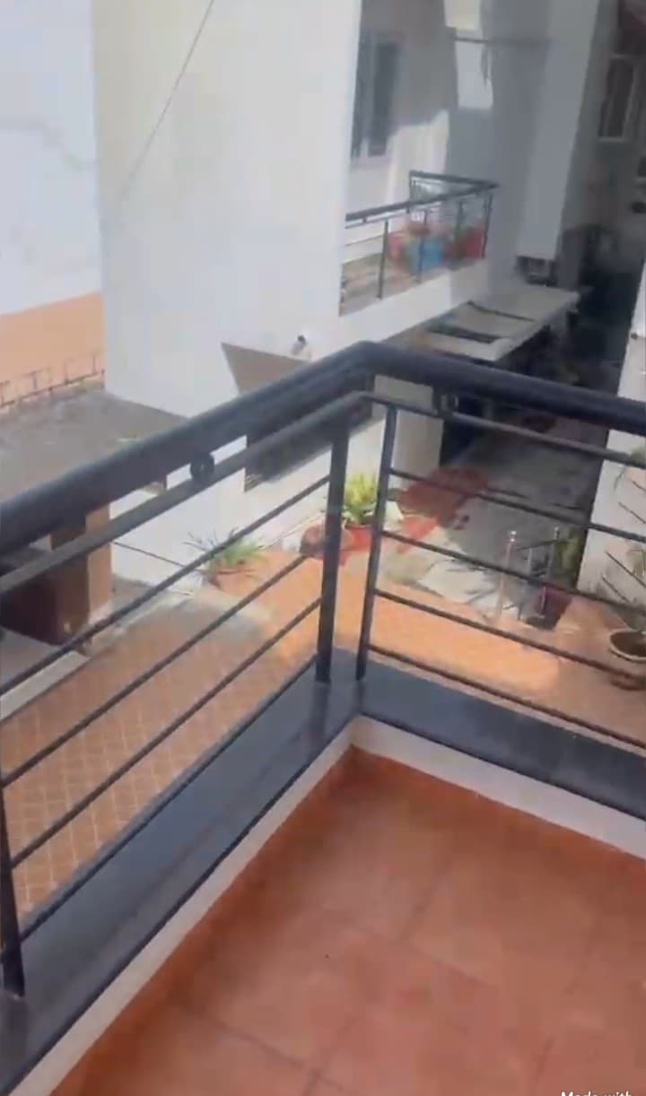 luxurious 4 BHK villa in Kilpauk - Image 2