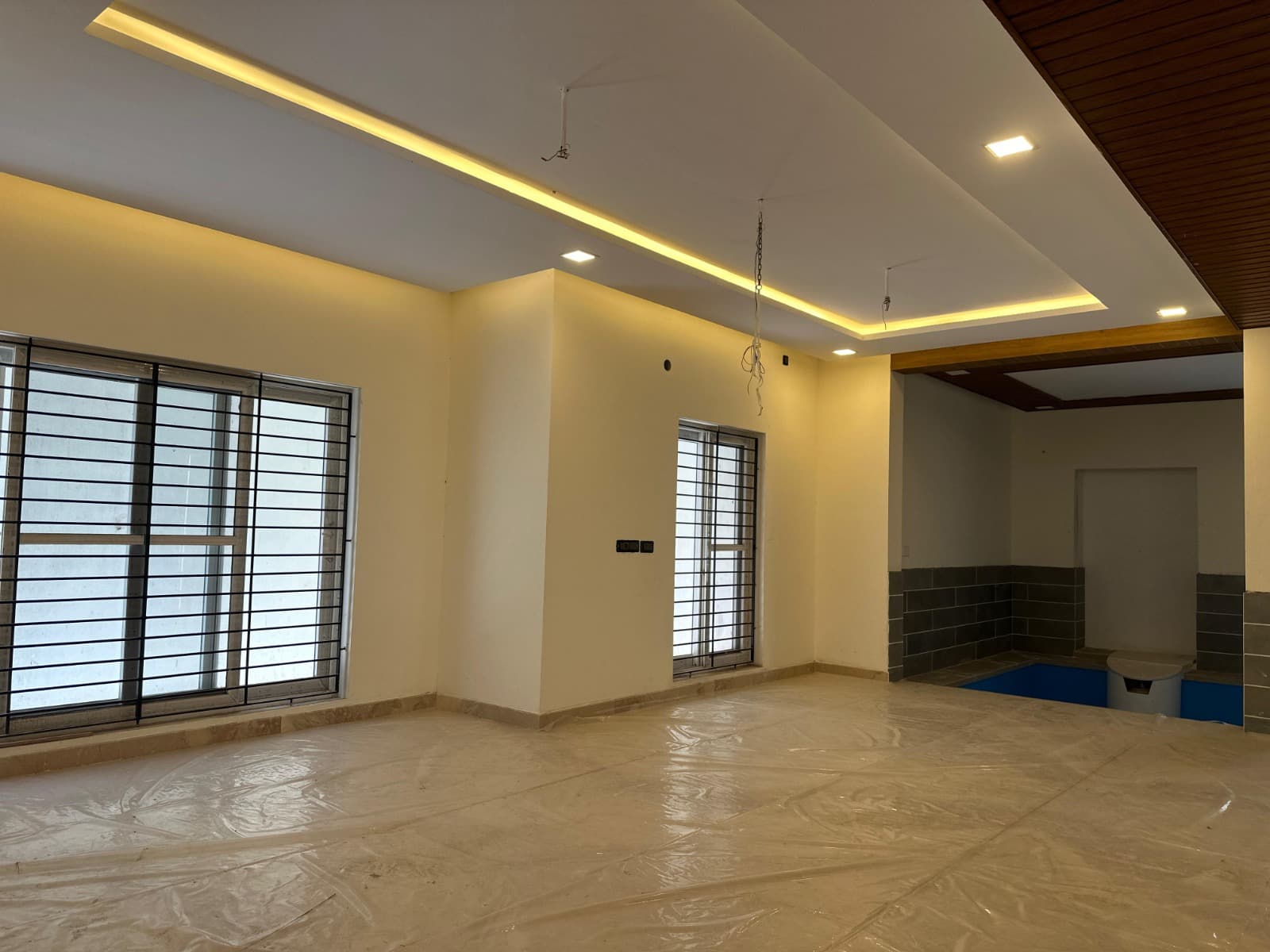 Ready to Occupy Sea View 5 BHK Premier Villas at Kottivakkam, Chennai.
