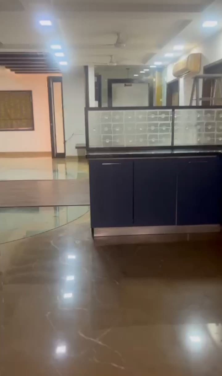 luxurious 4 BHK villa in Kilpauk