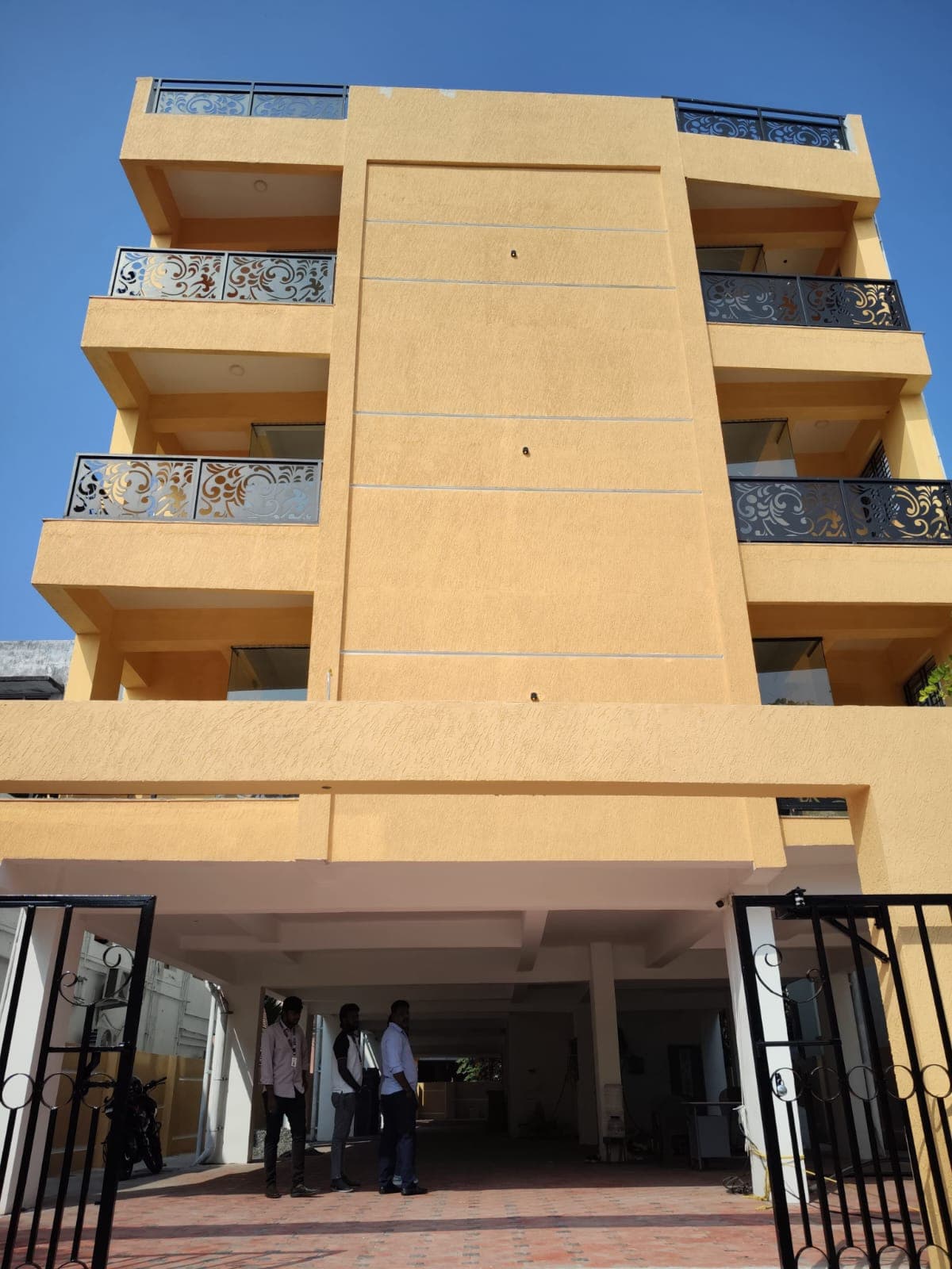 Apartments in Selaiyur, East Tambaram, Chenna - Image 3