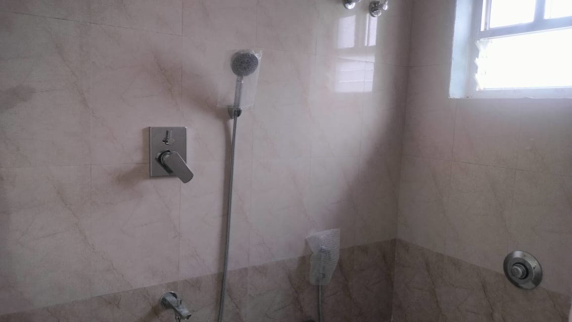 Luxurious Flats for Sale @ AVADI near VELTECH COLLEGE - Image 5