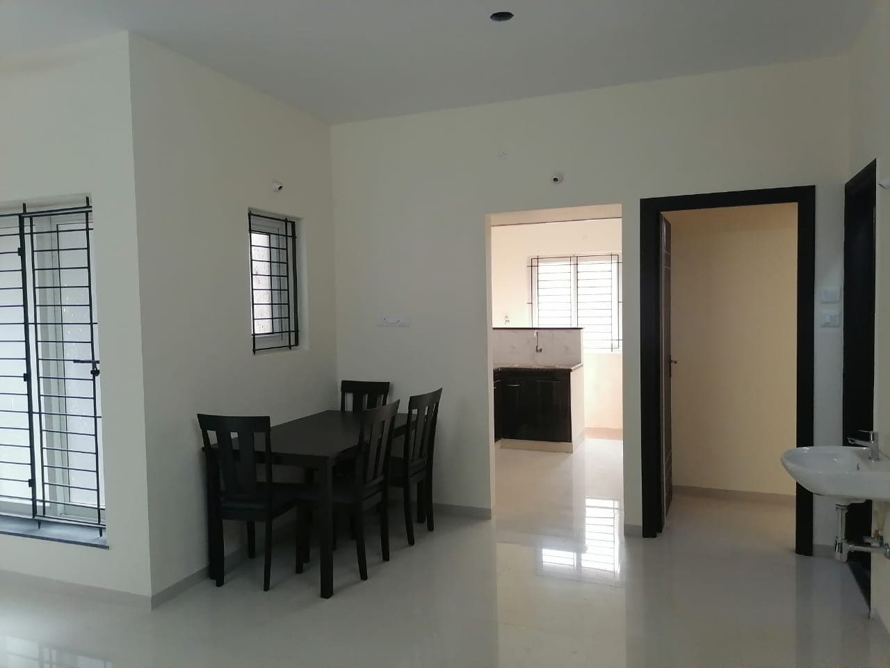 Ready to Occupy flats Perungalathur Railway Station, Chennai