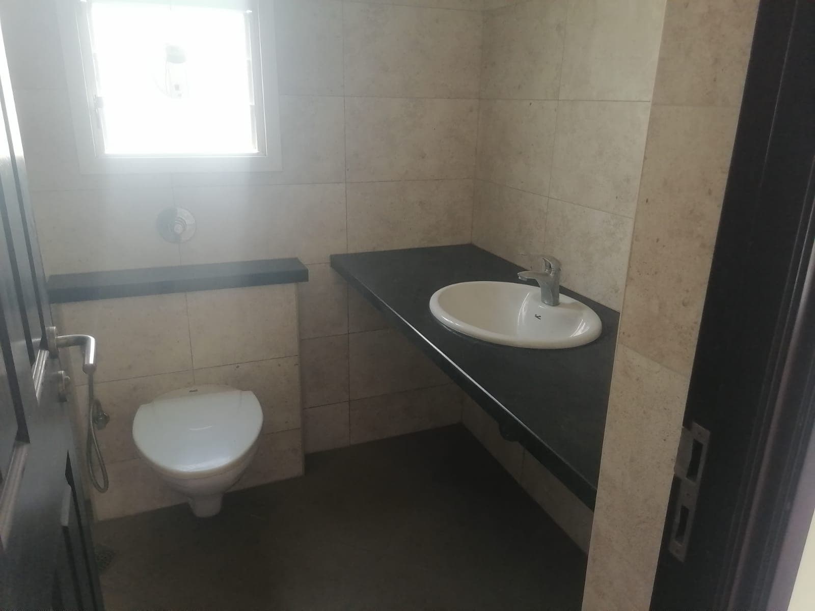 Premium residential Apartment located in Kelambakkam - Image 9